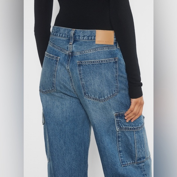 Aritzia Denim Forum The Farrah Hi-rise Cargo Jeans Size 29 In Kiss N Tell Bleu - Picture 5 of 14